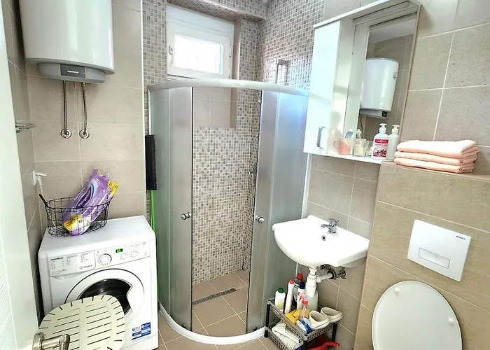 Apartman Spacious And Beautiful